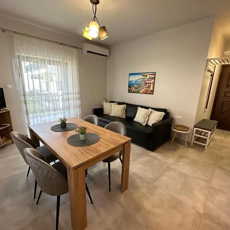 Apartment Kiara *